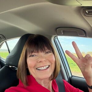 Meet your Posher, Posh